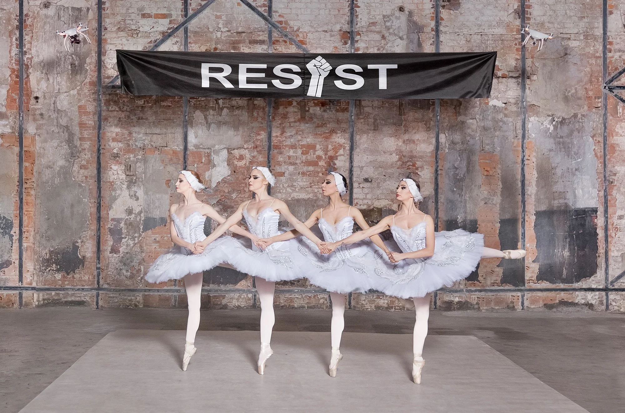 see-zeen-020-Triennial-Hamburg-Inner-Mornings-or-Forms-of-Counterculture-17_Halil_Altindere_Ballerinas_and_Police_2017.jpg