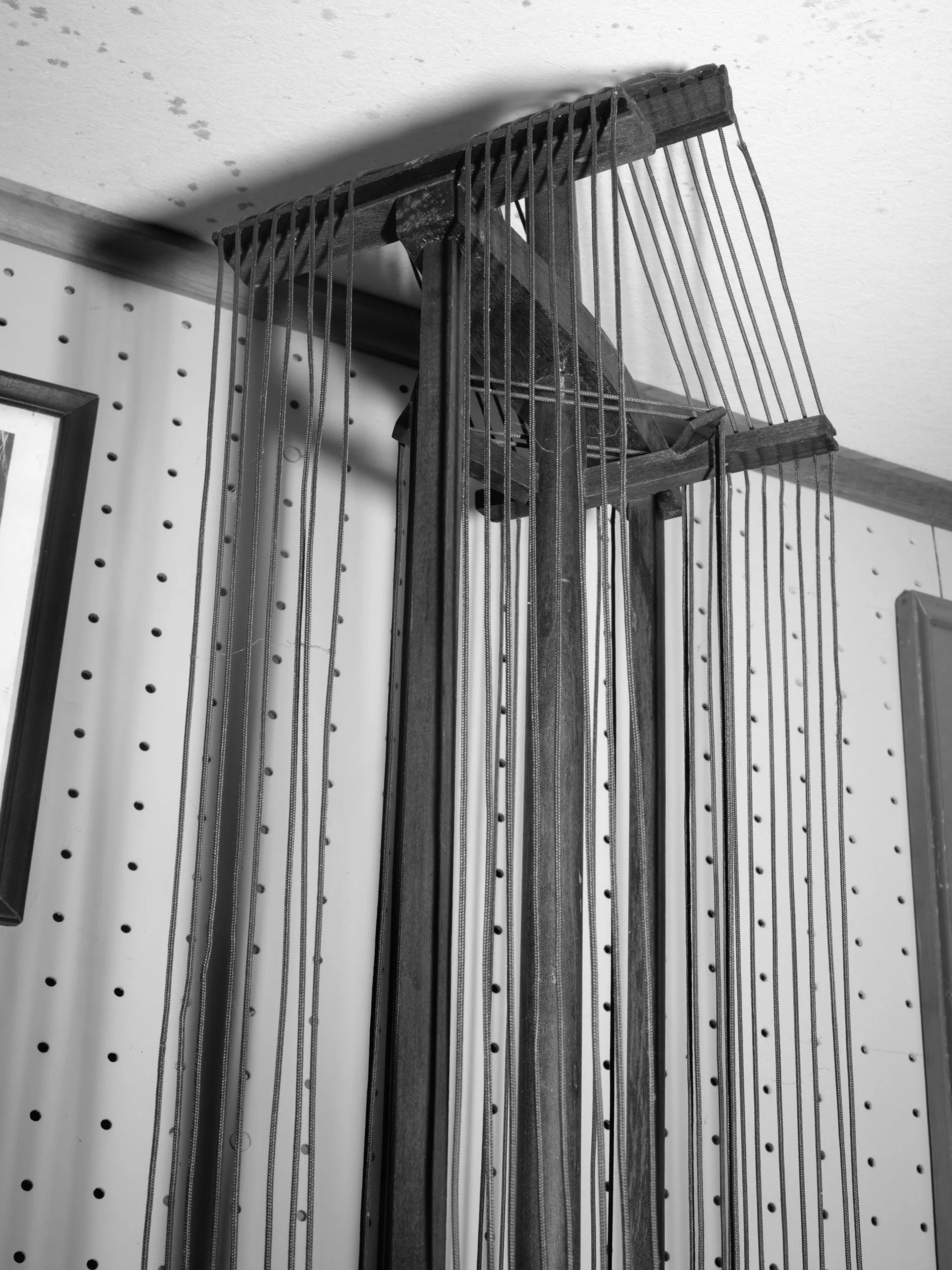 see-zeen_019_Zhu Gaocanyue-The_South_Is_Infinite_Yet_Finite-01 .jpg