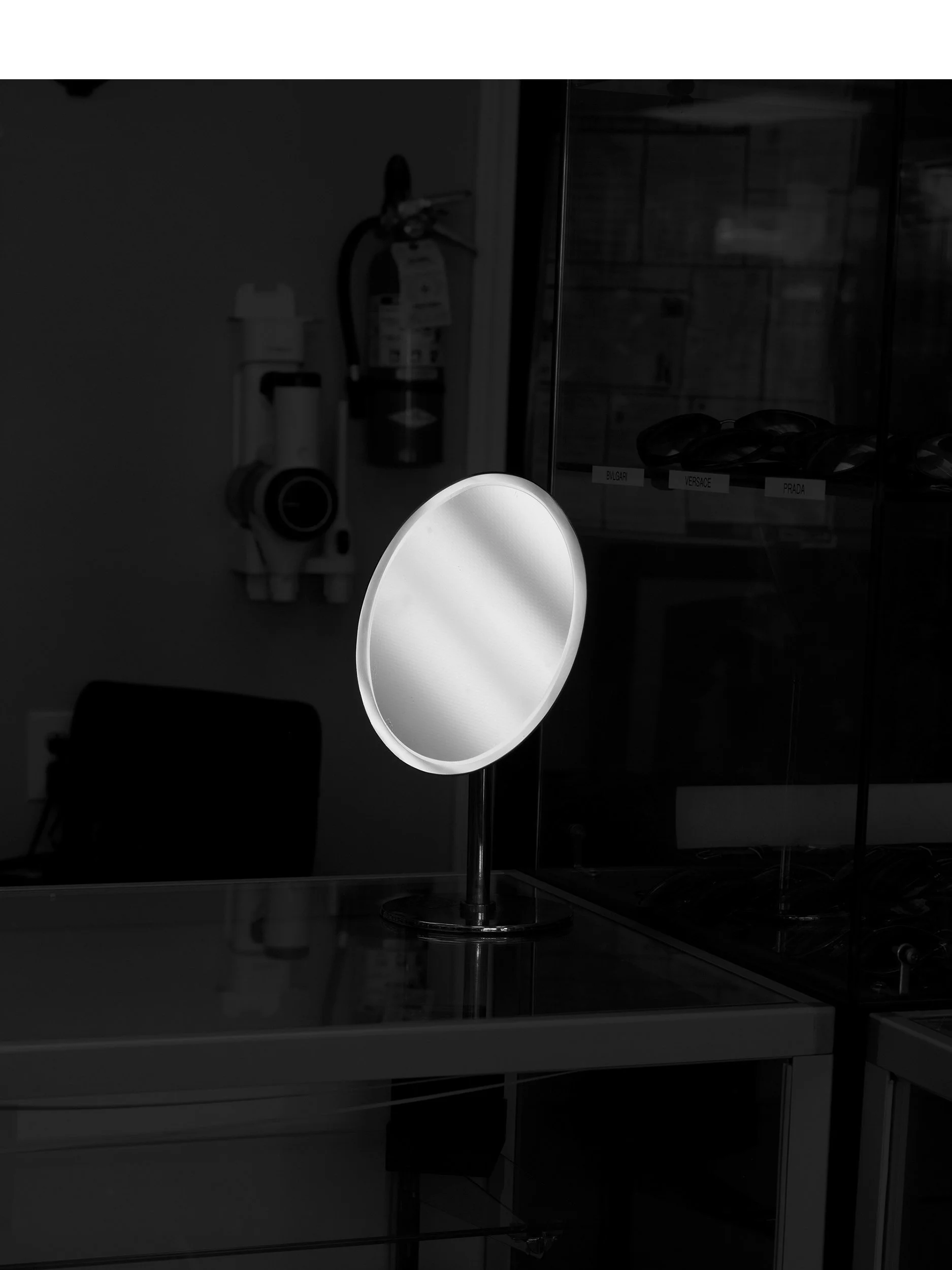 see-zeen_019_Zhu Gaocanyue-The_South_Is_Infinite_Yet_Finite-05+.jpg