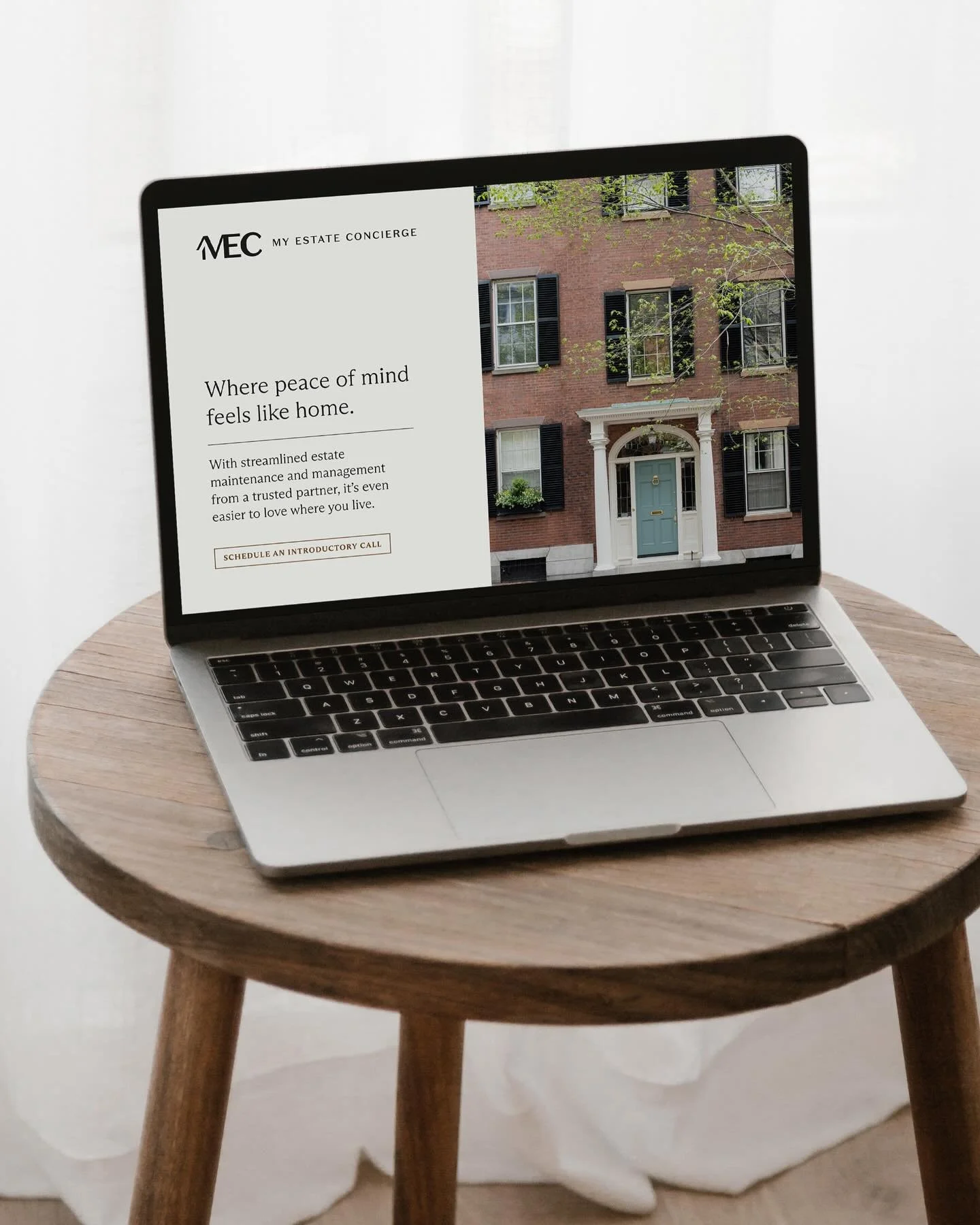 New work ✨ Brand refresh and custom Squarespace website for My Estate Concierge (MEC). We created an elevated digital presence and refined brand collateral to reflect the quality of their home management services. Squarespace is one of our favorite p