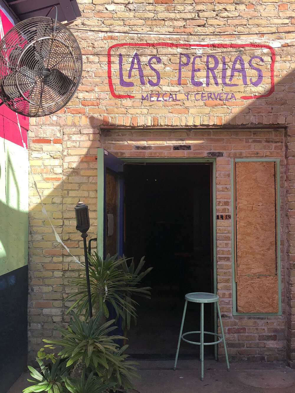 Las Perlas Mezcal - hand painted sign by Andrew Manning - Texas