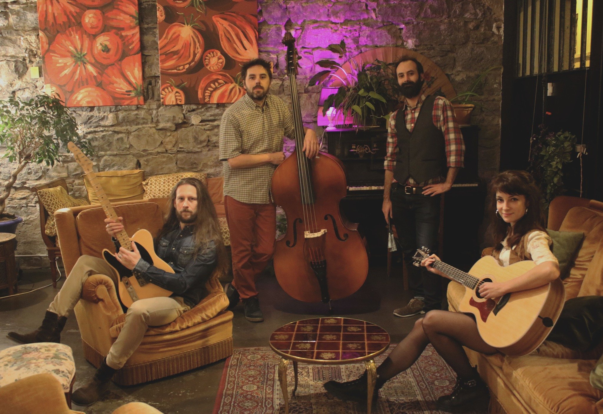 Karoline & the Free Folks