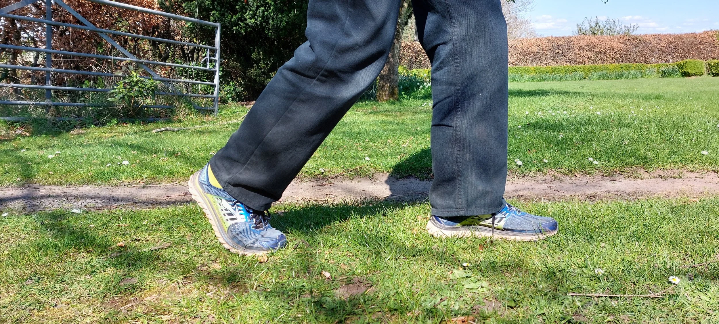 Three big reasons why you should walk a mile every day — Find Time For