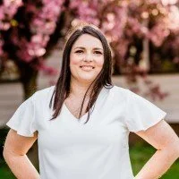 Meghan Chomut, Porte Rouge