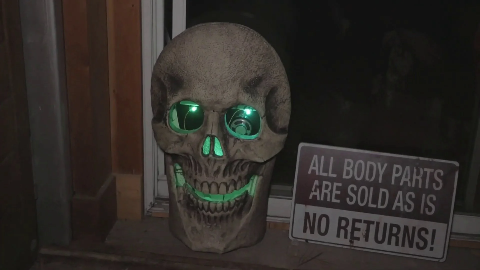 Glowing skull at a past Scare Park event
