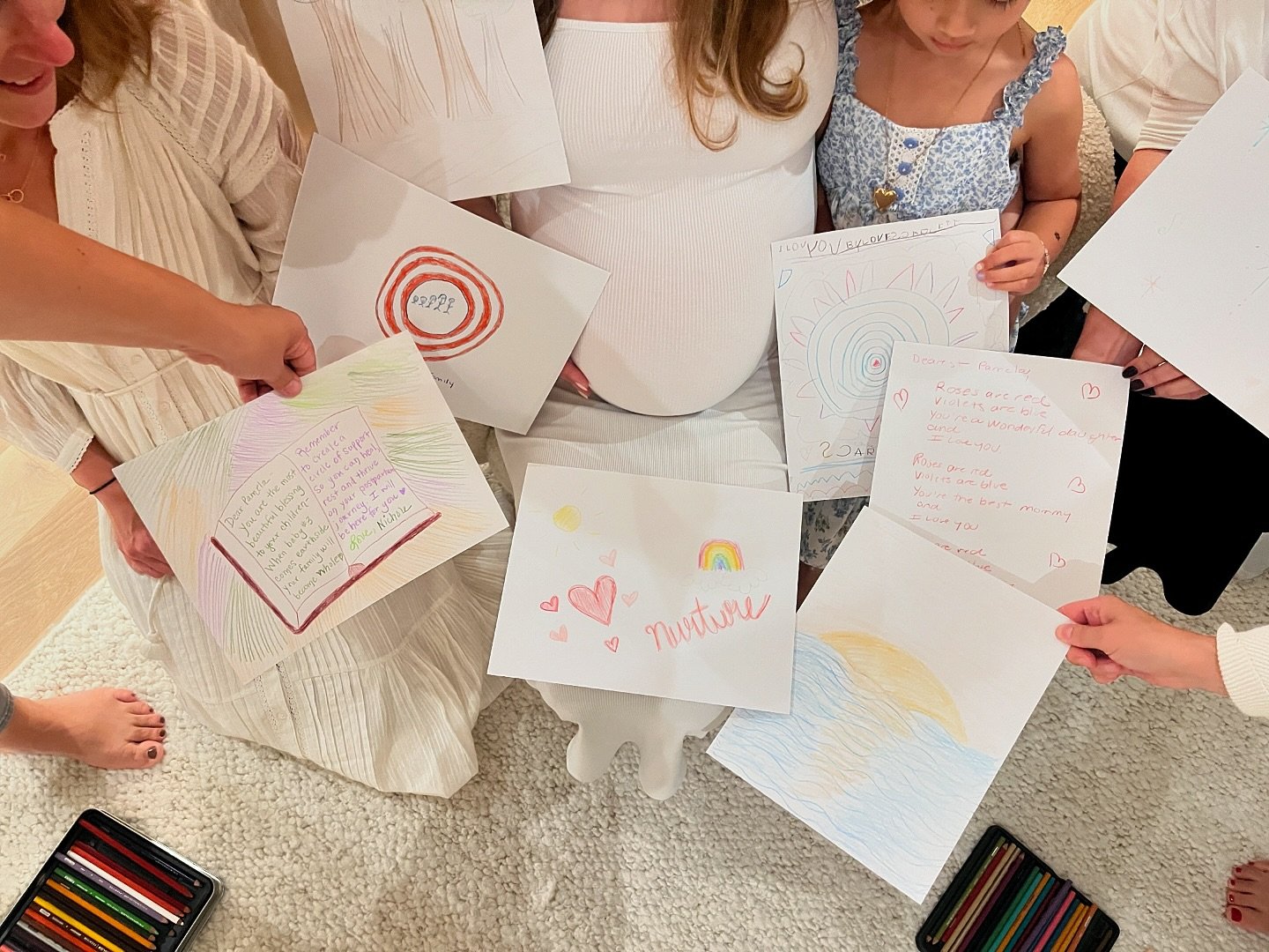 Last night, I was invited to facilitate a baby shower with a Reiki blessing, card pulling, and intuitive art. It was so special to help create a sacred space for a group of women to support one of their tribe. 💞🌟 🌈