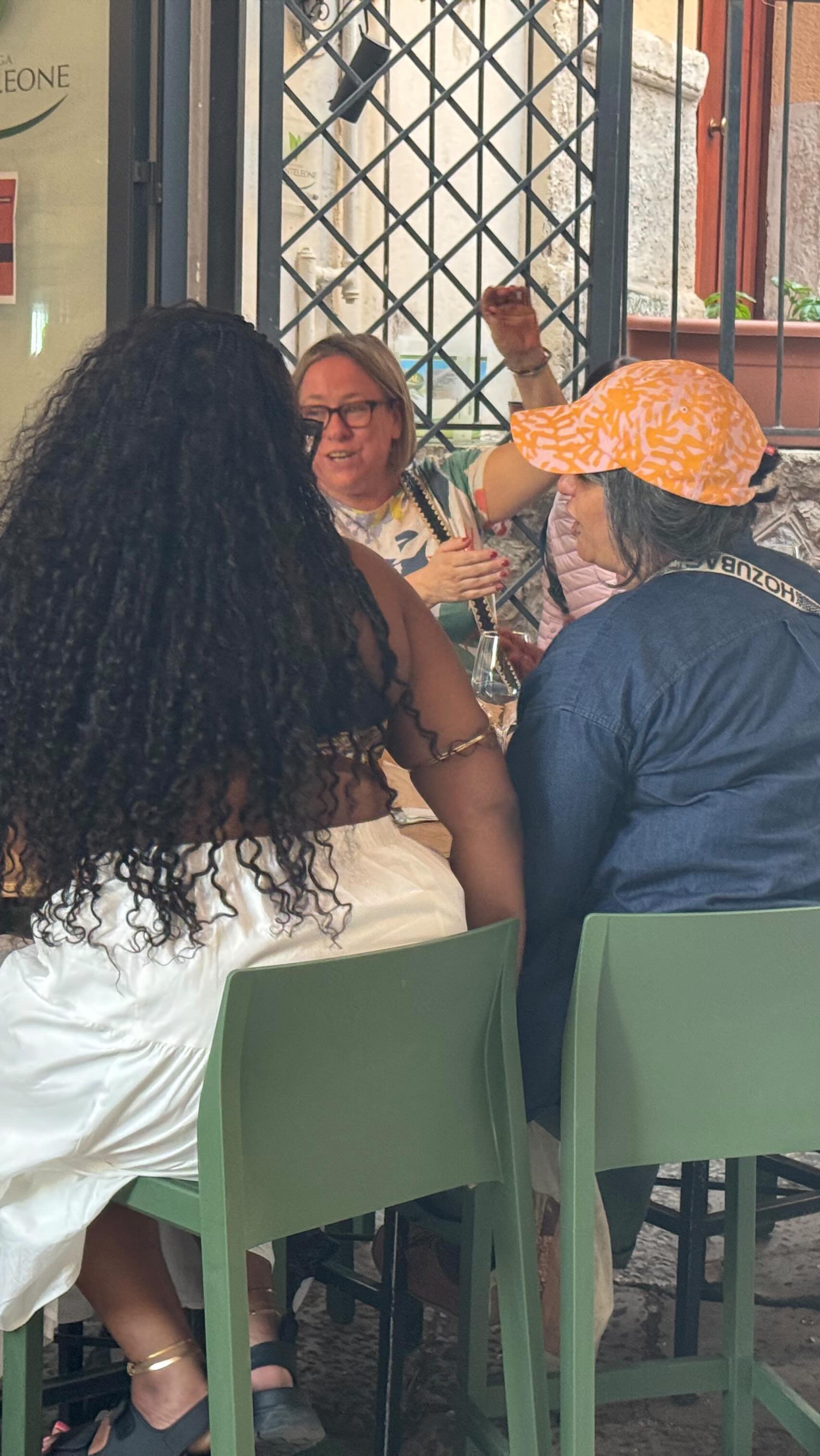 The Paradox: #Collective Awareness; Community
What Now Podcast @whatnowpodcast π«ΆπΎ
What do you prioritize day-to-day? ♥οΈ Connection? Boundaries? Rest?
#CollectiveAwareness
#CommunityCare
#HealingTogether
#WhatNowPodcast
#RadicalLove
#Coll