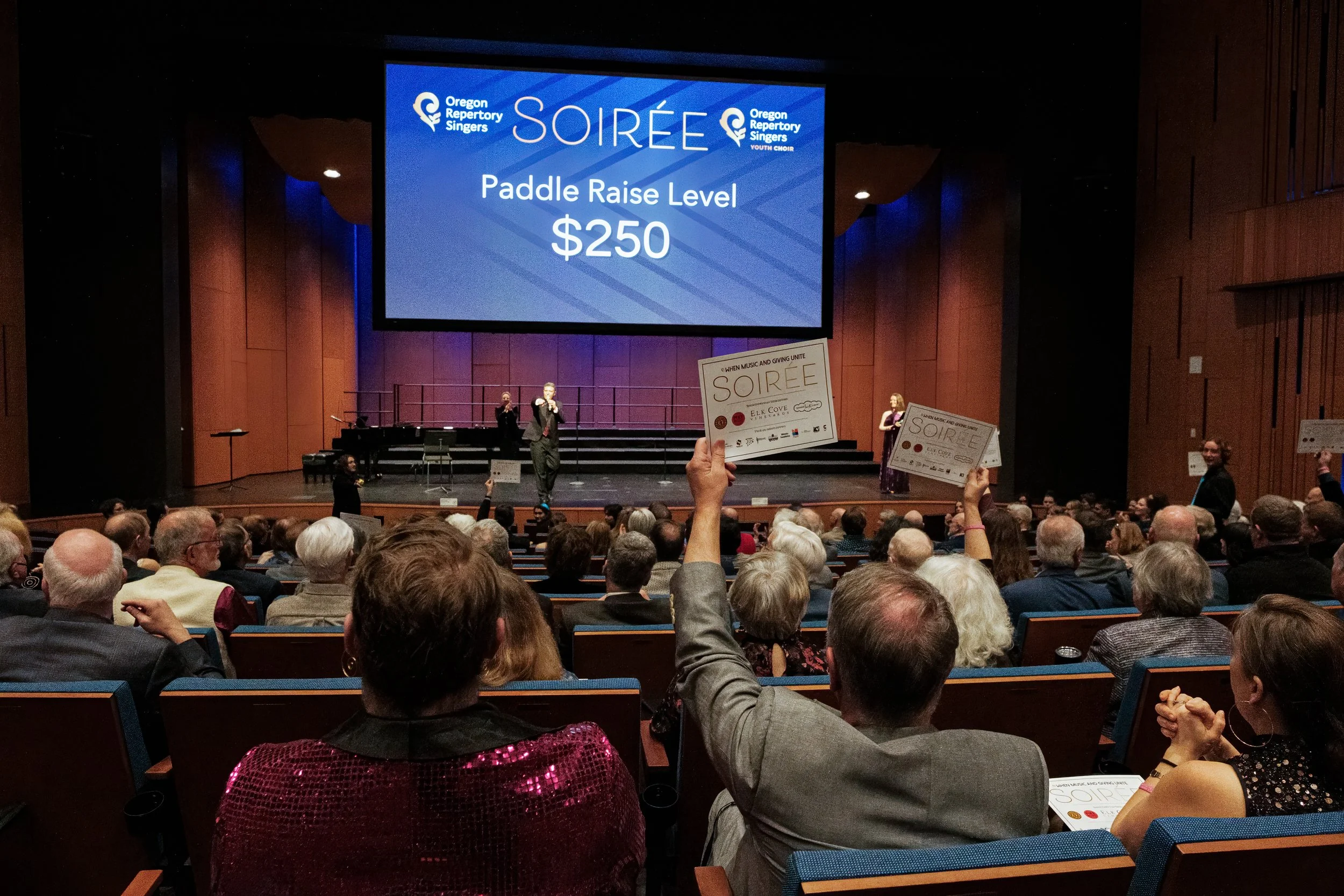 17 Soirée - Bidders.jpeg