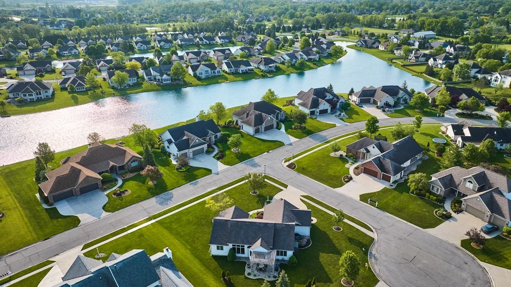 1798_hero_aerial-neighborhood-view-20240214053225.jpg