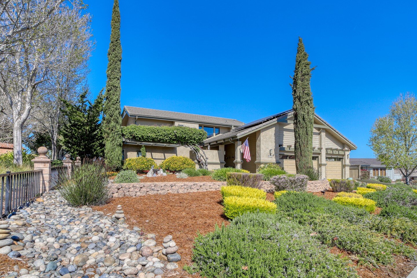 First time available in almost 30 years, this amazing San Luis Country Club Estates home is located on the signature 14th tee of the newly renovated San Luis Obispo Country Club, overlooking a large pond and expansive views of the Edna Valley wine co