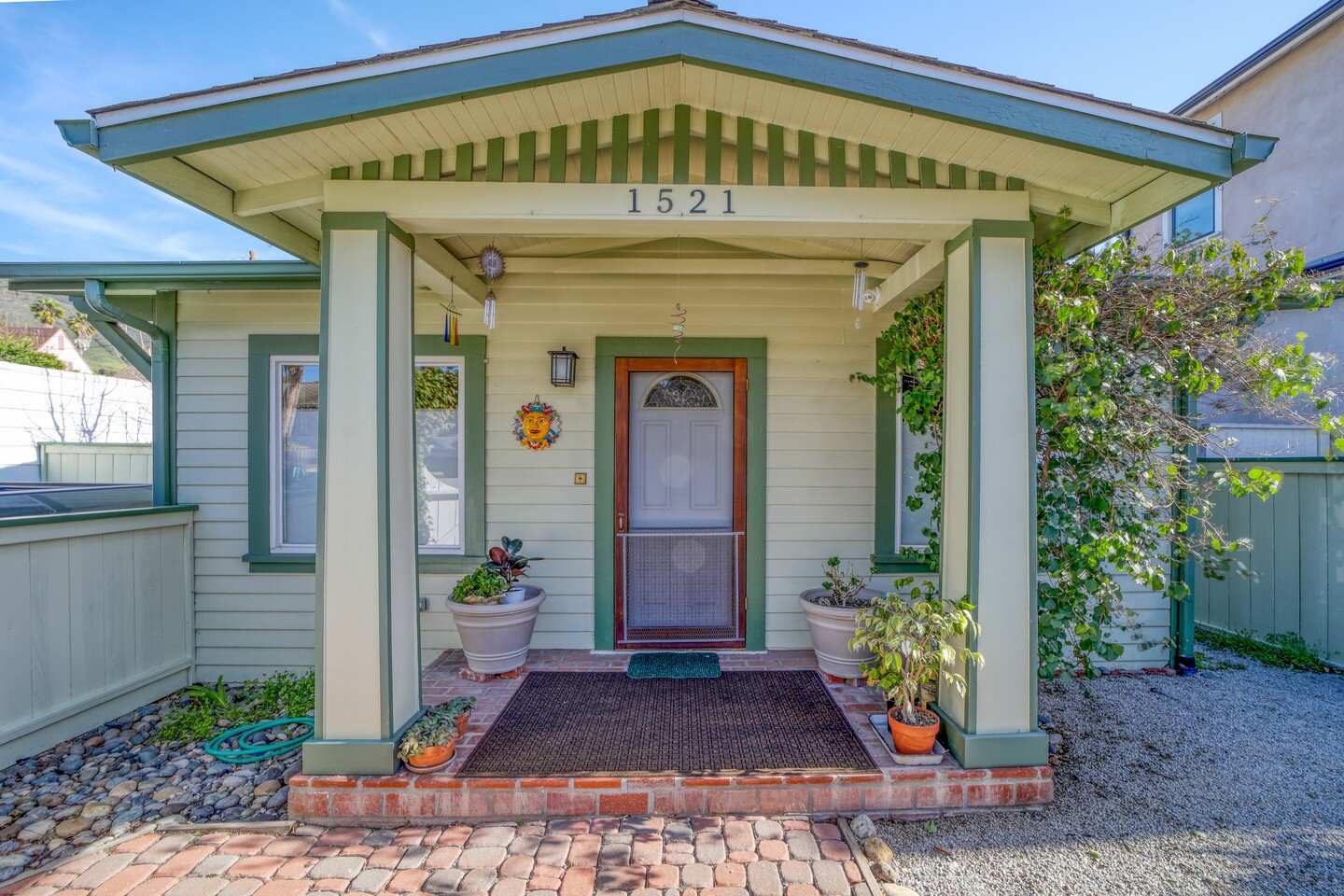 New Listing! 

1521 Palm
San Luis Obispo, CA 93401

Charming 1920's cottage bungalow featuring 2 bedrooms 1 bath, a detached exercise room/artist studio and a creek running through the back of the property. The current owners have enjoyed this quiet 