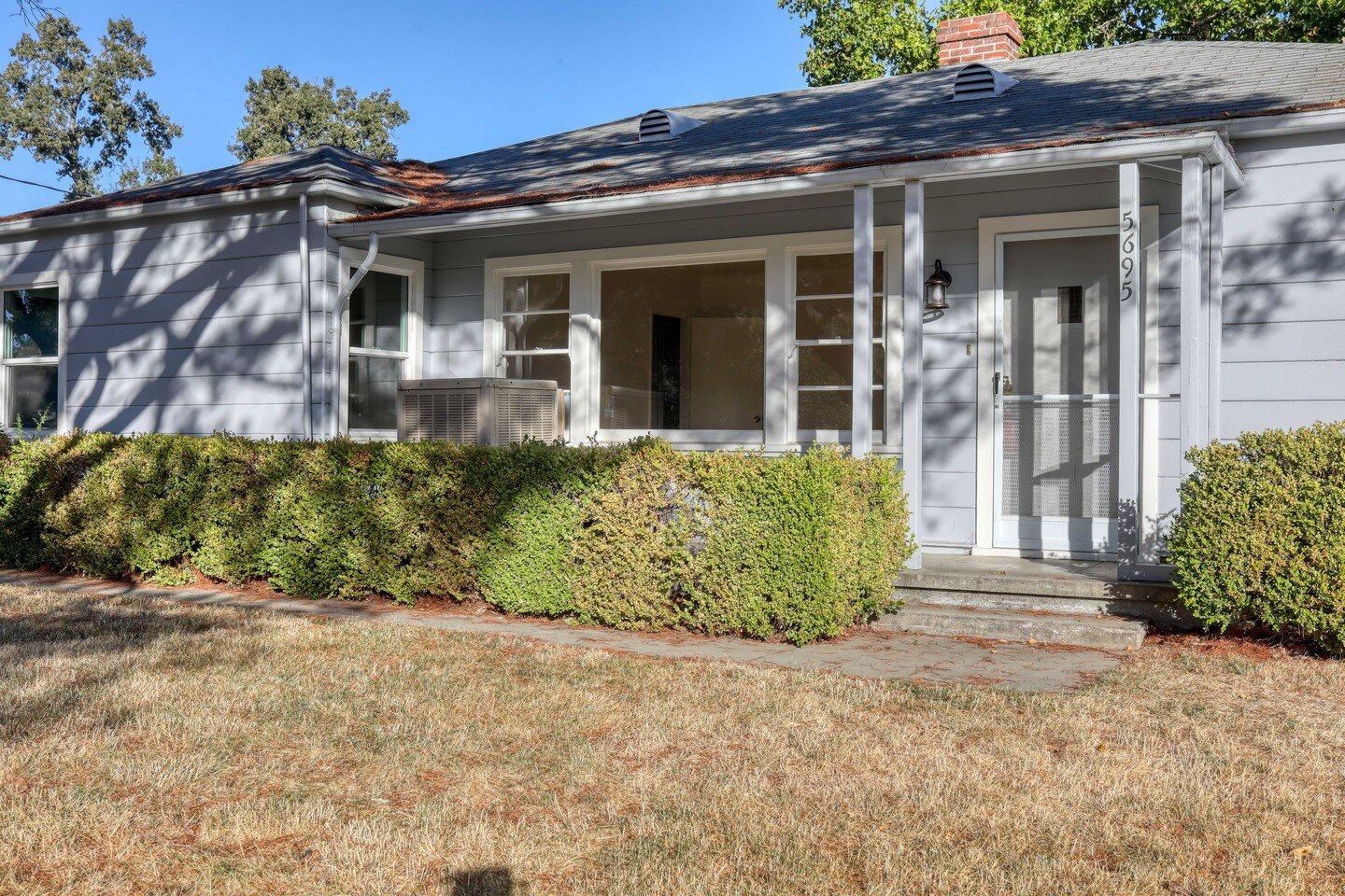 New Listing!

5695 Rosario Avenue | Atascadero, CA 93422

Unique opportunity to own 3 separate houses on over 1/3 of an acre with expansive views over the City. The 3 bedroom, 2 bath, main home features original hardwood floors, coved ceilings, nosta