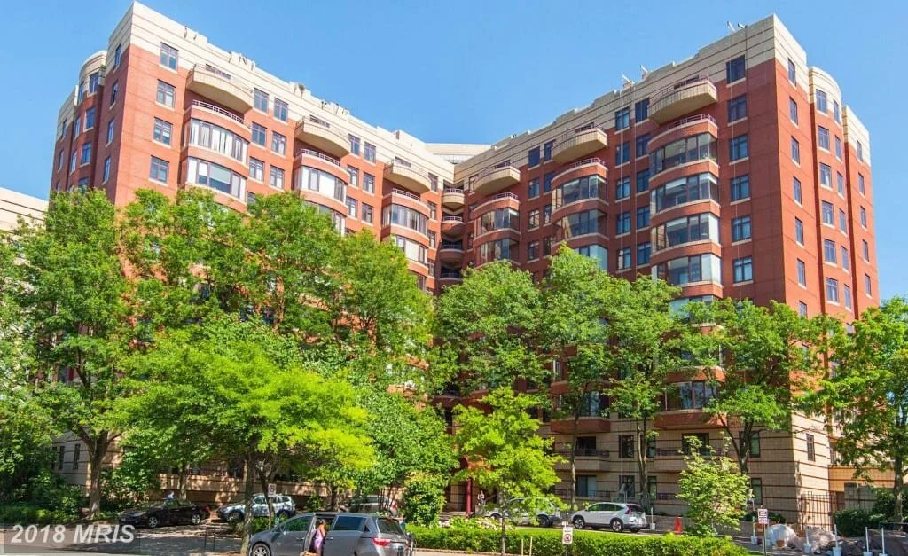 The Charleston Condominium