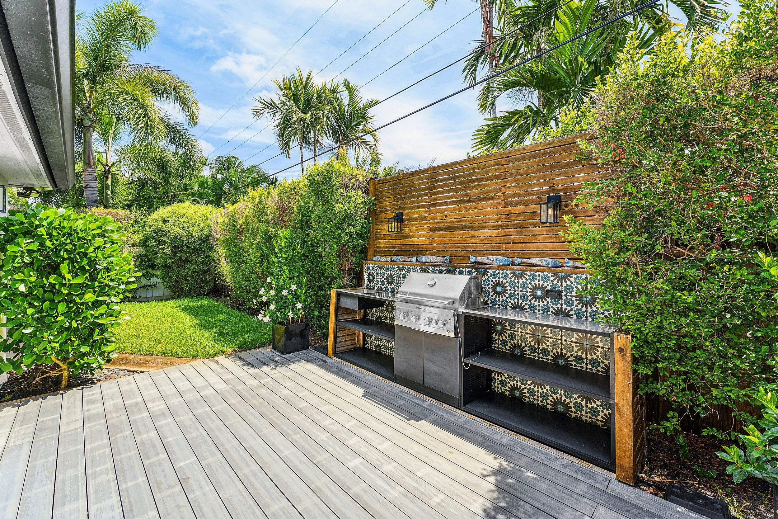 033-3420Northeast17thTerrace-OaklandPark-FL-33334-SMALL.jpg