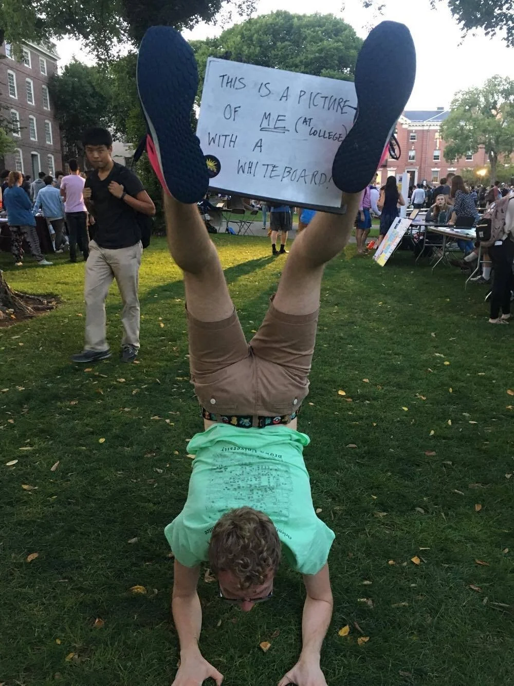 Not live live blog of the Activities Fair