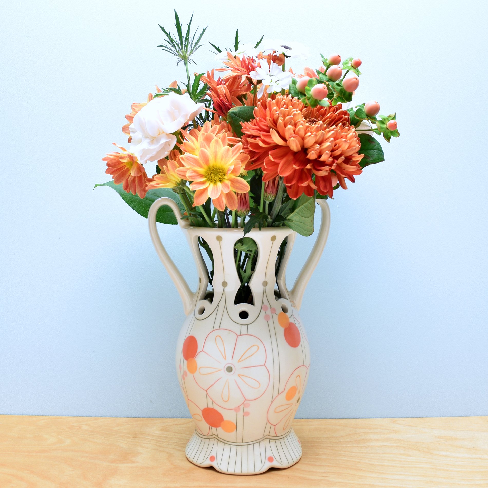 Vase Squat II.jpg