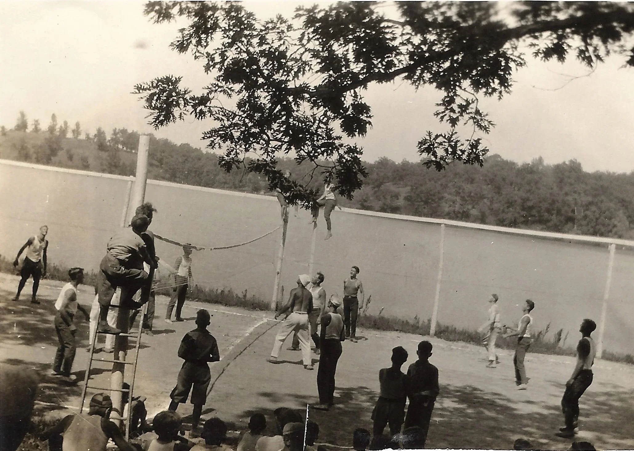 1923 - Campers playing volleyball