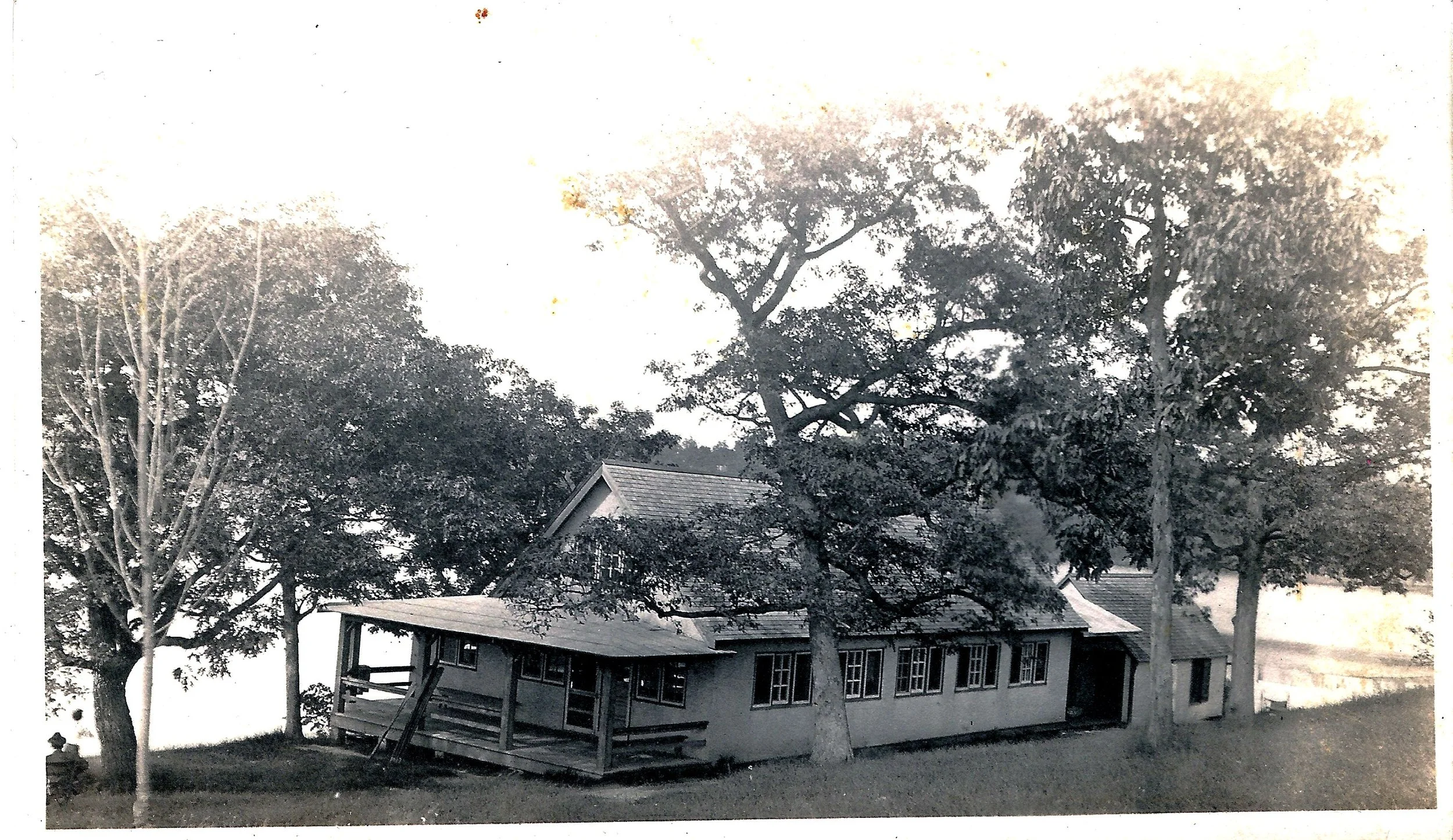 1916 - Exterior of the Dining Hall