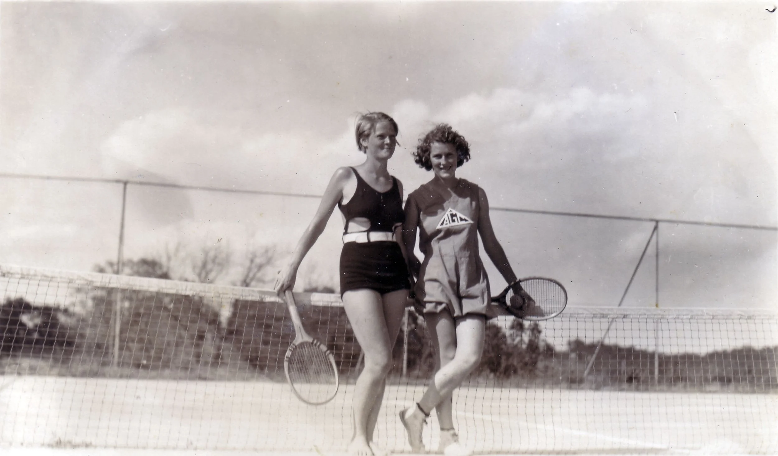 1933 - Girls at the Tennis Courts