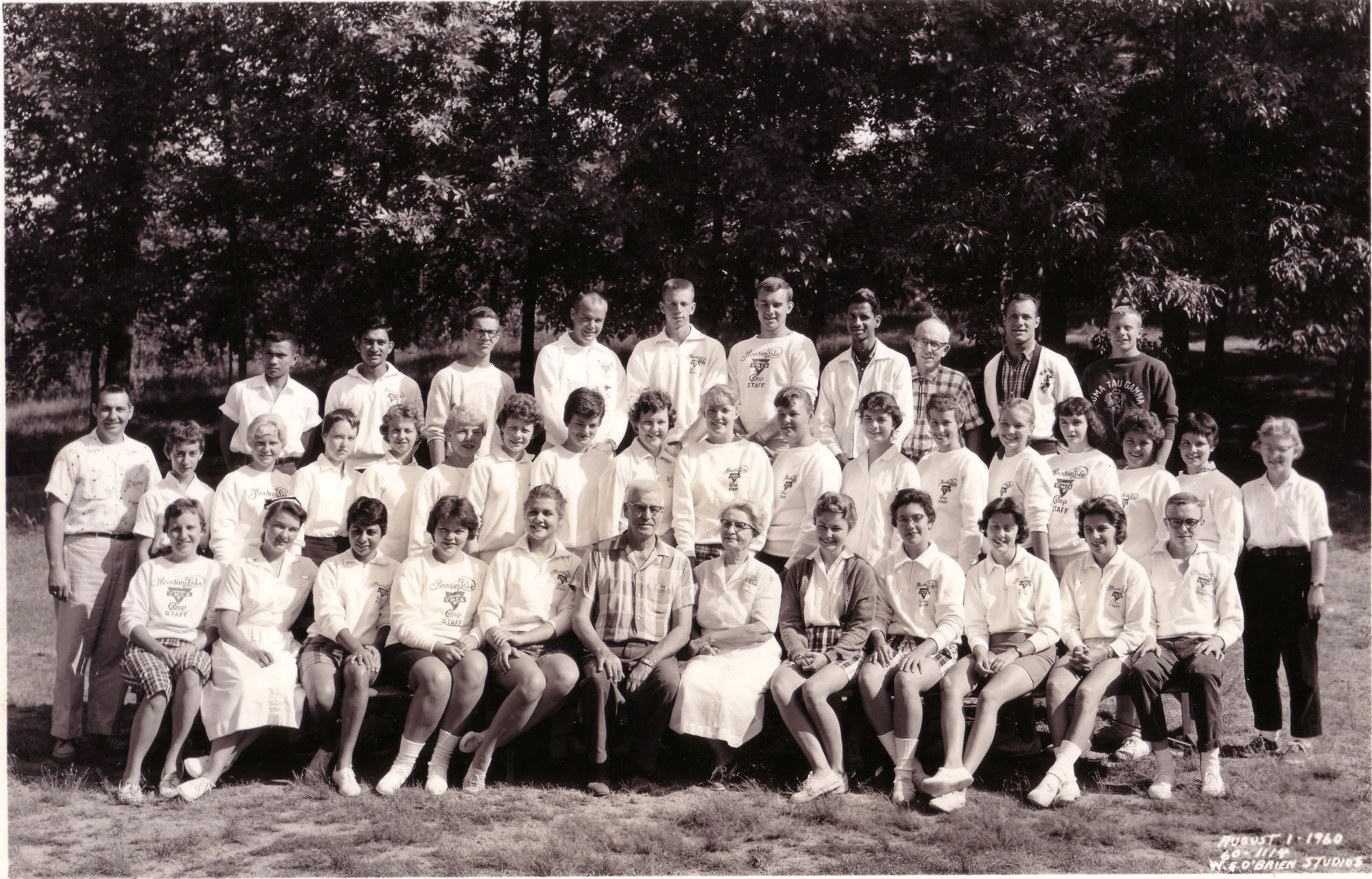 August 1960 - Girls Staff Photo