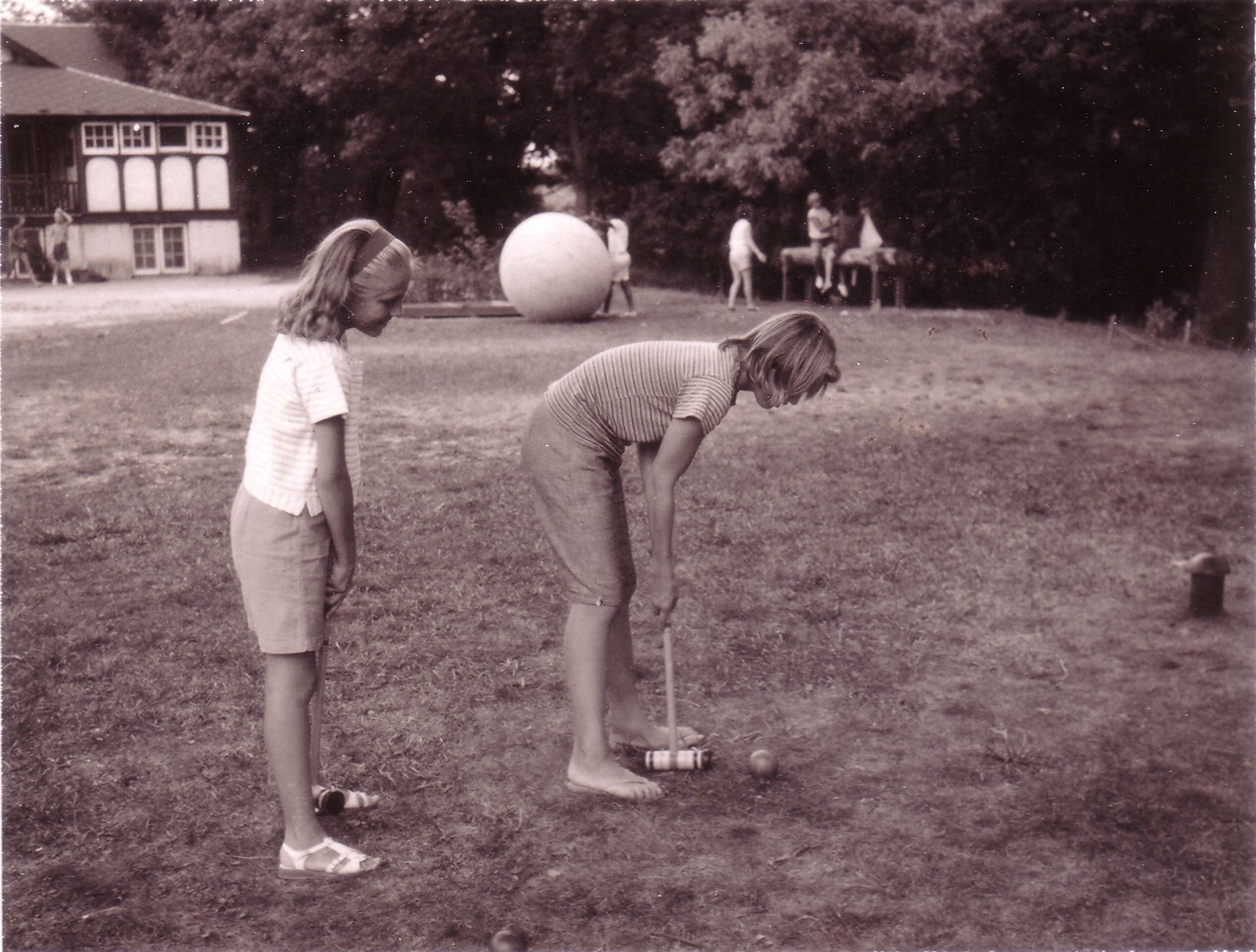 1960s - Campers playing croquet