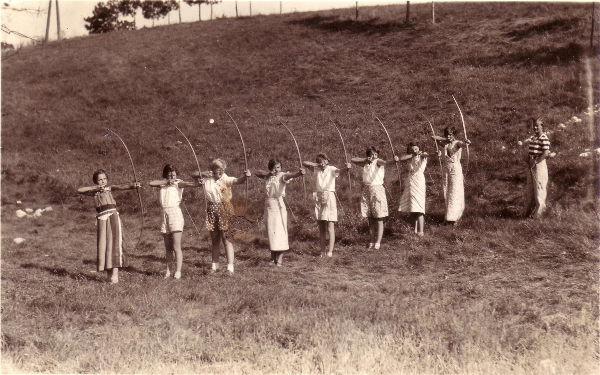1930s - Girls on the Archery Range
