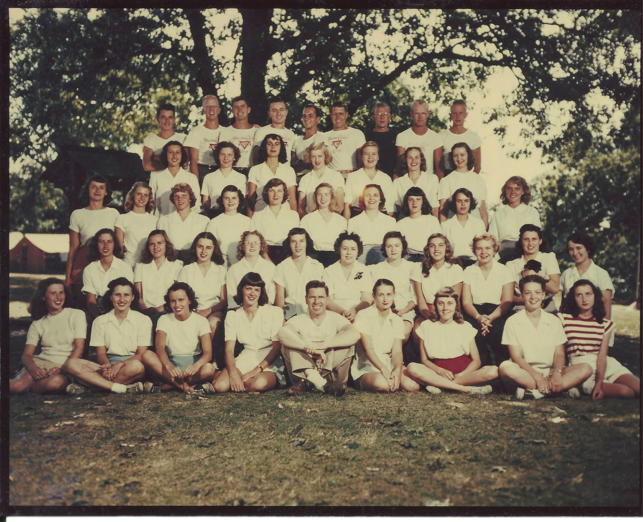 1940 - Girls Staff