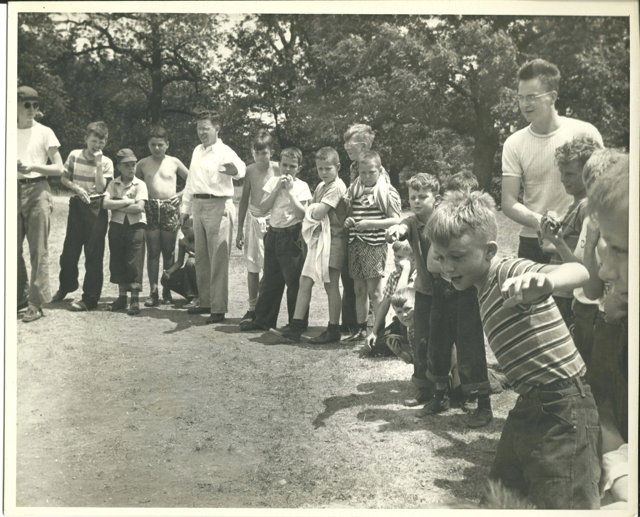 1946-49 - Turtle race