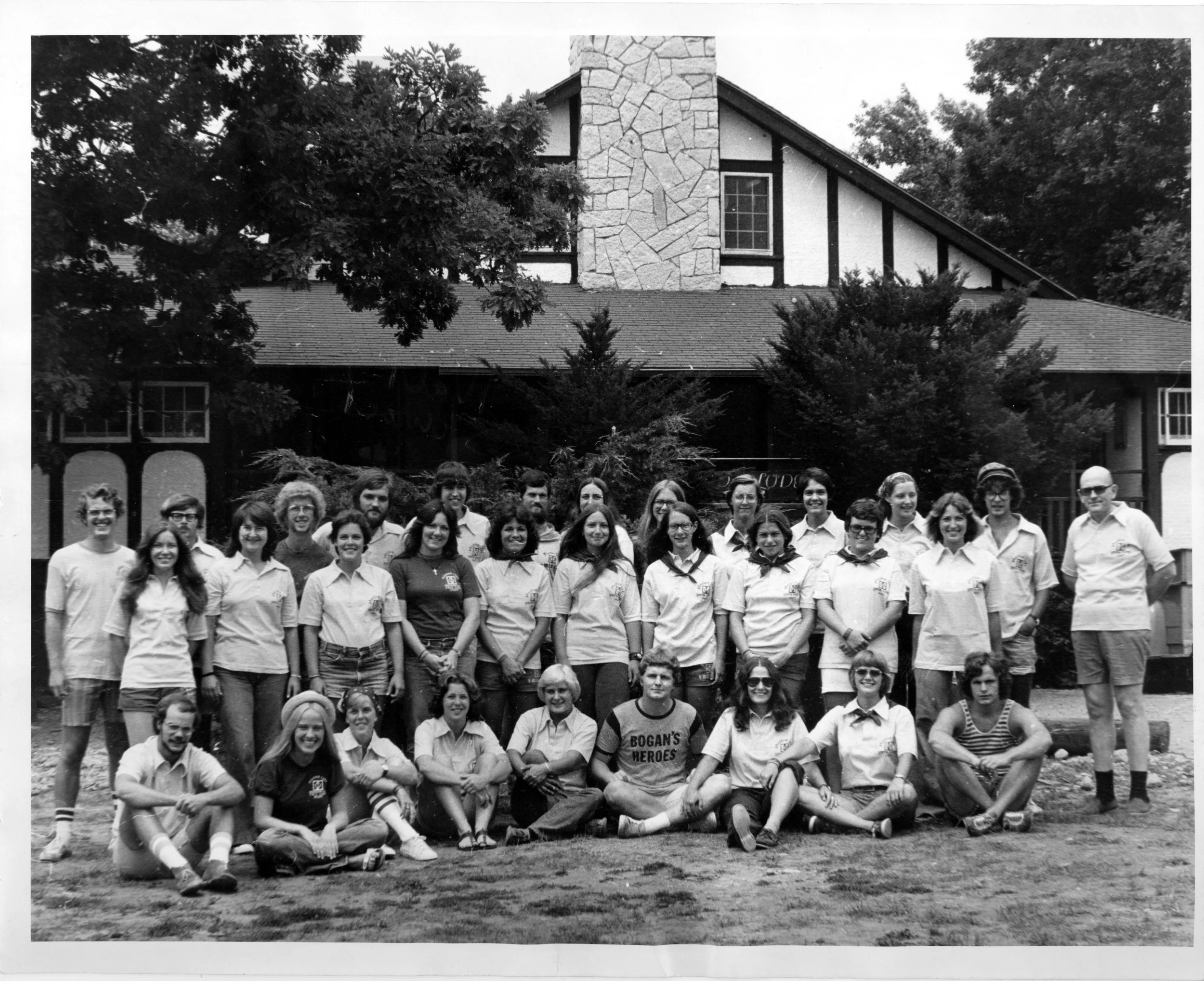 1975 - Girls Staff Photo