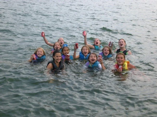 2007 - Root Beer Float in the lake