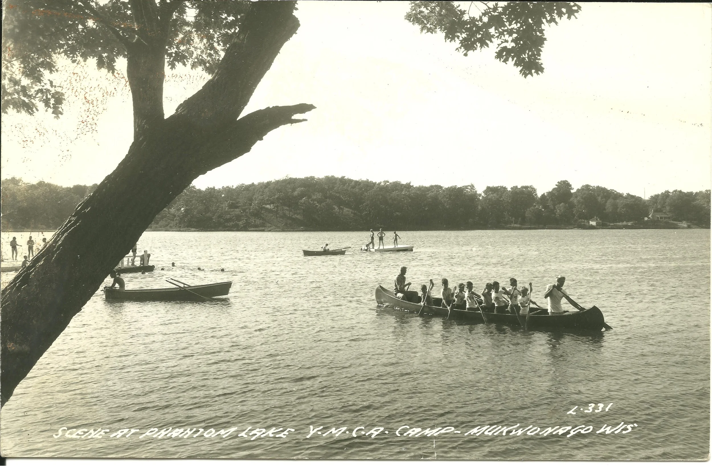 1940s - Campers in canoes