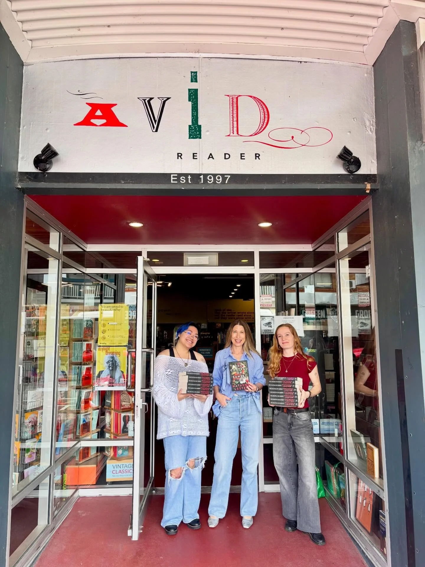Brisbane! Thank you for a wonderful few days! If you didn&rsquo;t have the chance to come to an event, I&rsquo;ve left a trail of signed copies of THE CHATEAU ON SUNSET behind me at:

@avidreader 
@maryryansnewfarm 
@dymocksindooroopilly 
@qbdbooks i