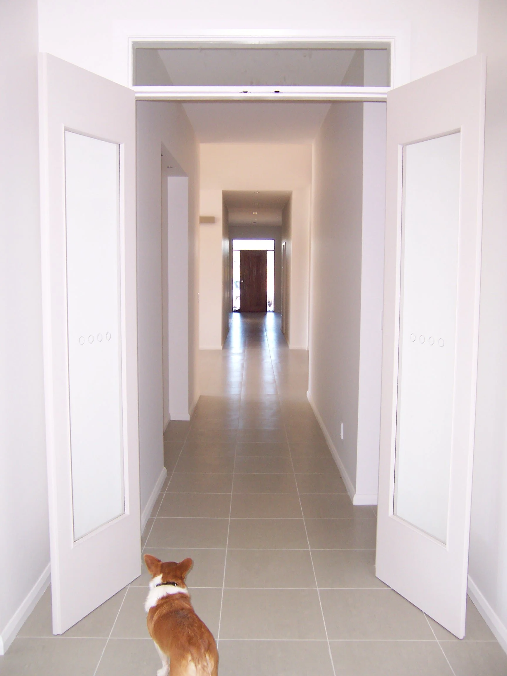 central circulation 'spine' of the house serves as a breezeway