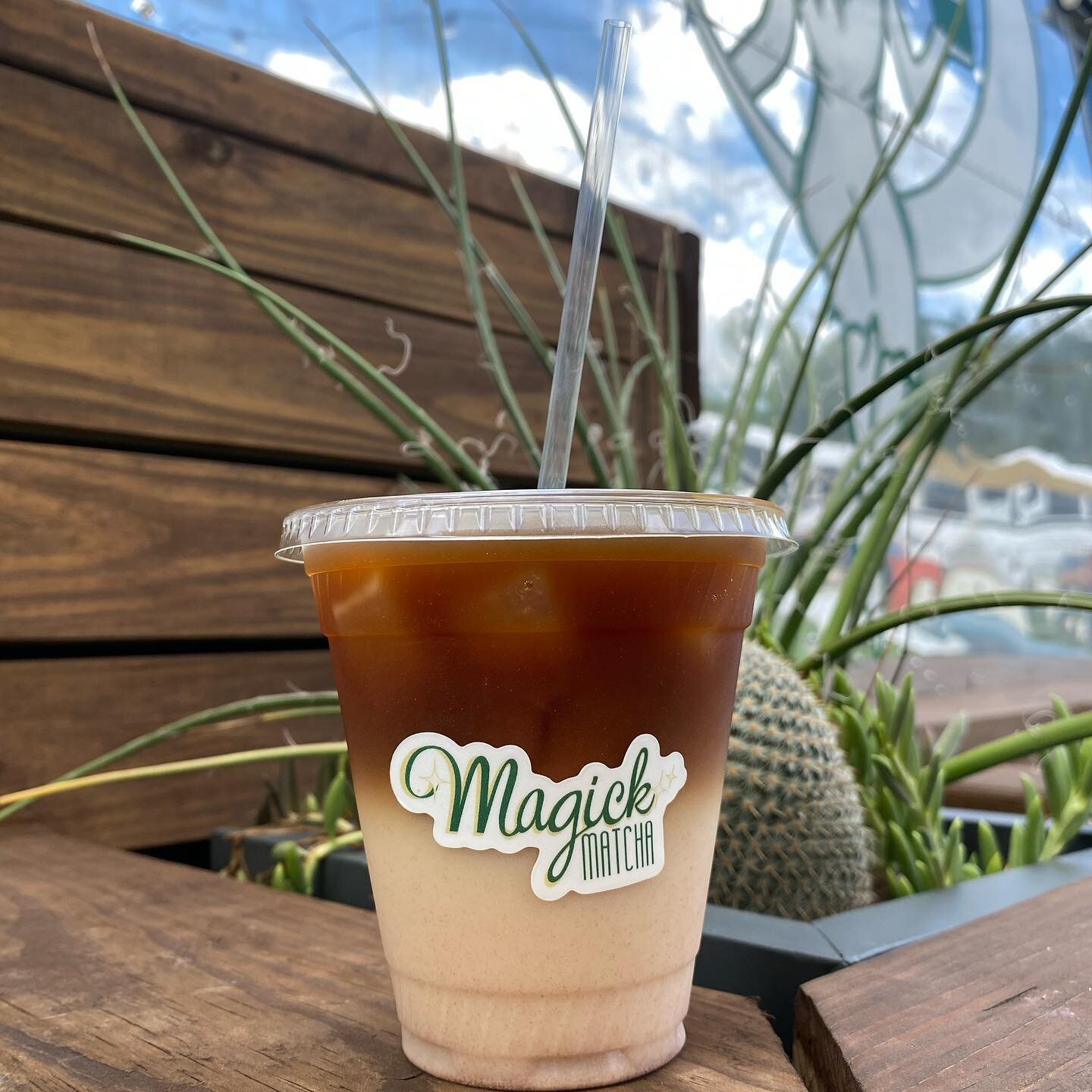 Our new La Matchata can also be served with cold brew instead of matcha 😏  or try it with both 😏 

#atxfoodtruck #matchalatte #austinmatcha