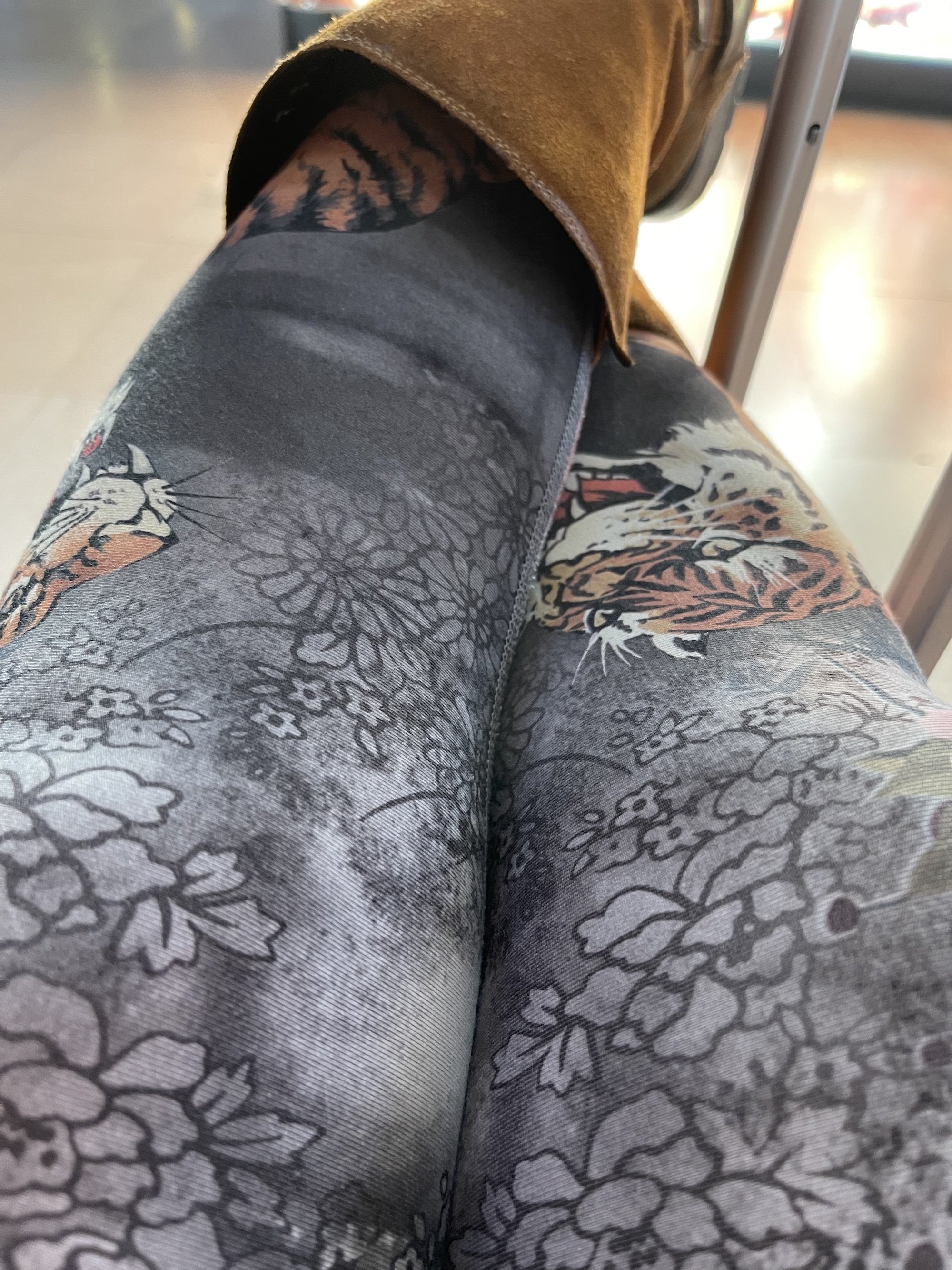 My leggings have tigerzzz