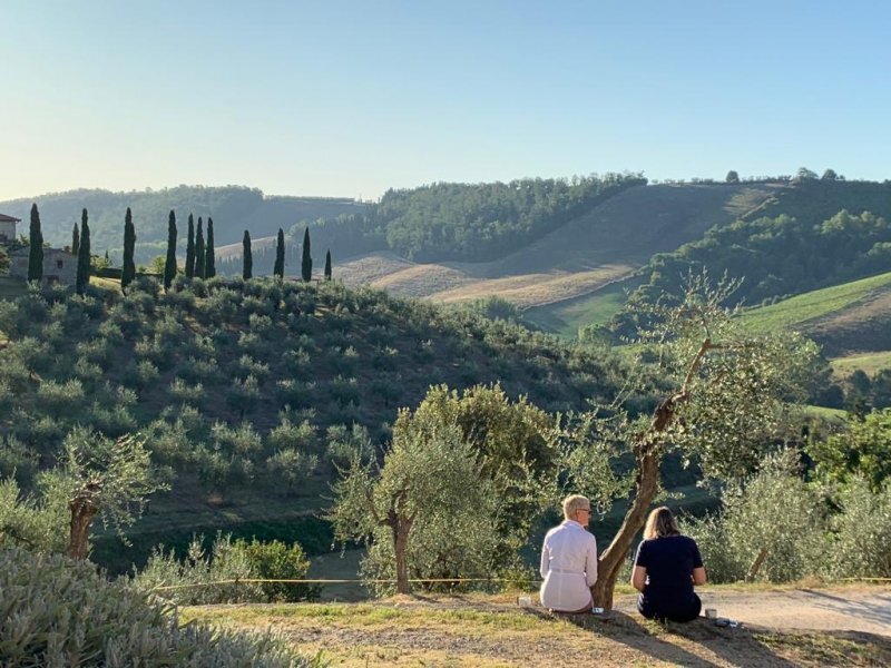 Tuscany_Sitting__1630475871_54903.jpg