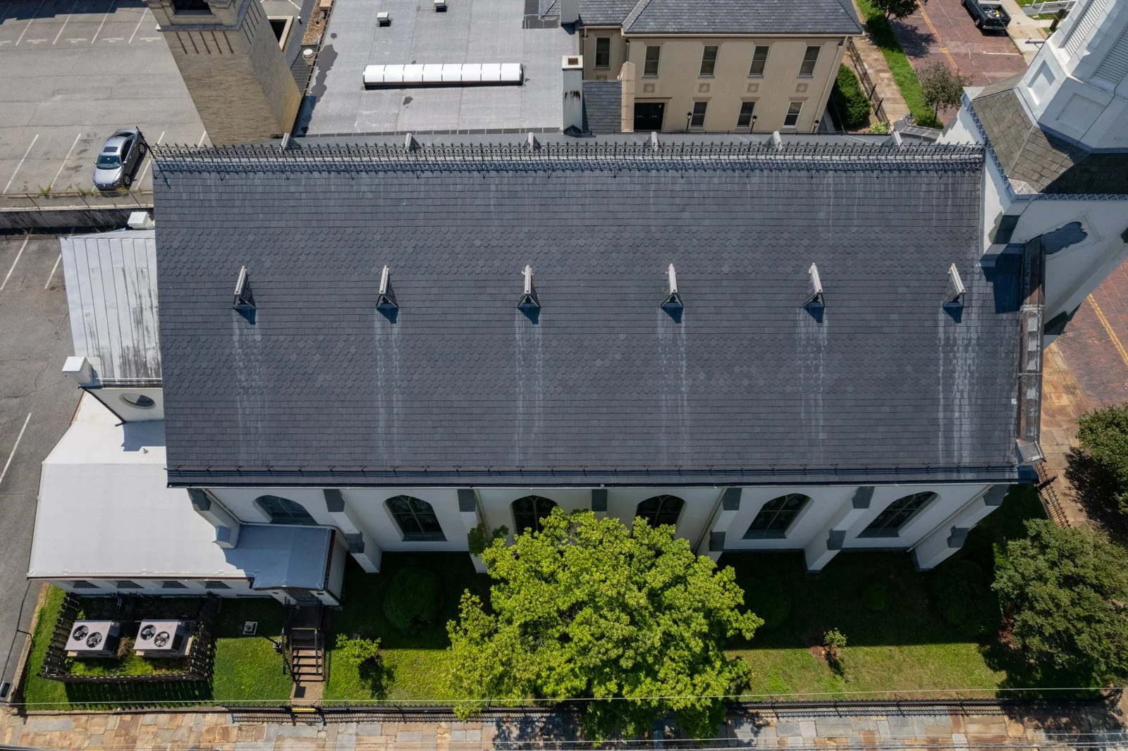 epdm-membrane-roof-on-upper-commons-holy-cross