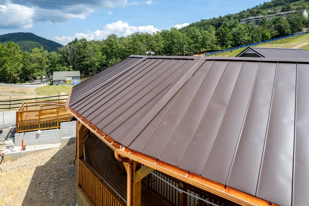 commercial roofing repair contractor