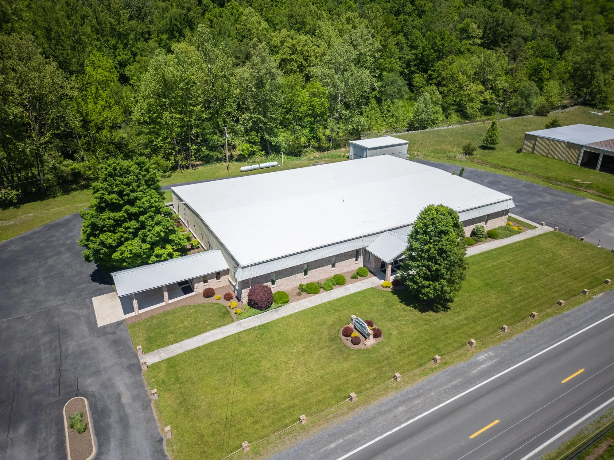 contractor roofing