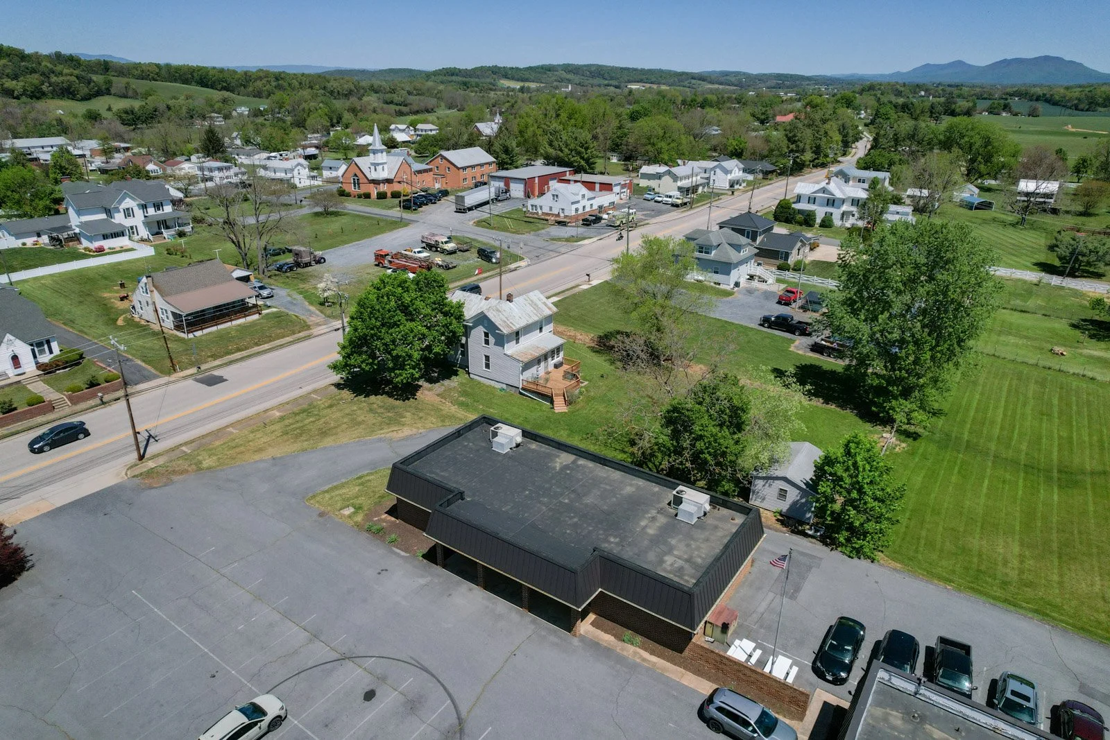 standing-seam-metal-roof
