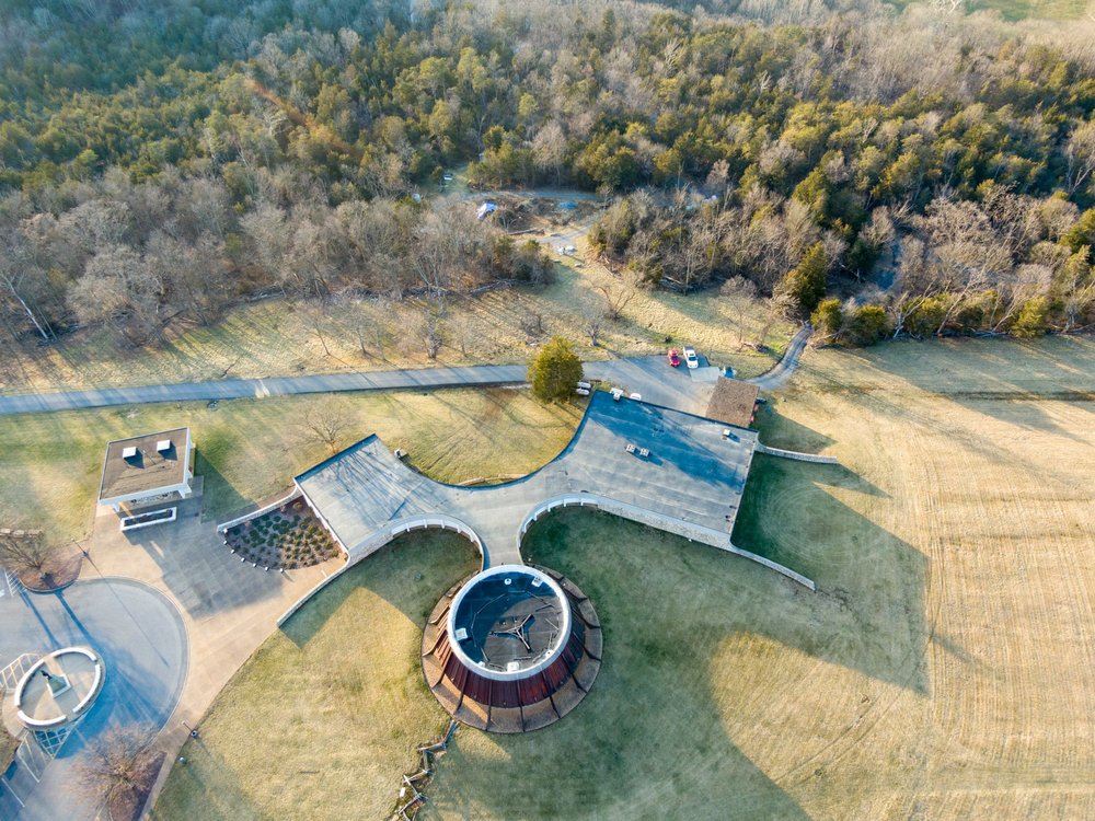 commercial roofing repair company