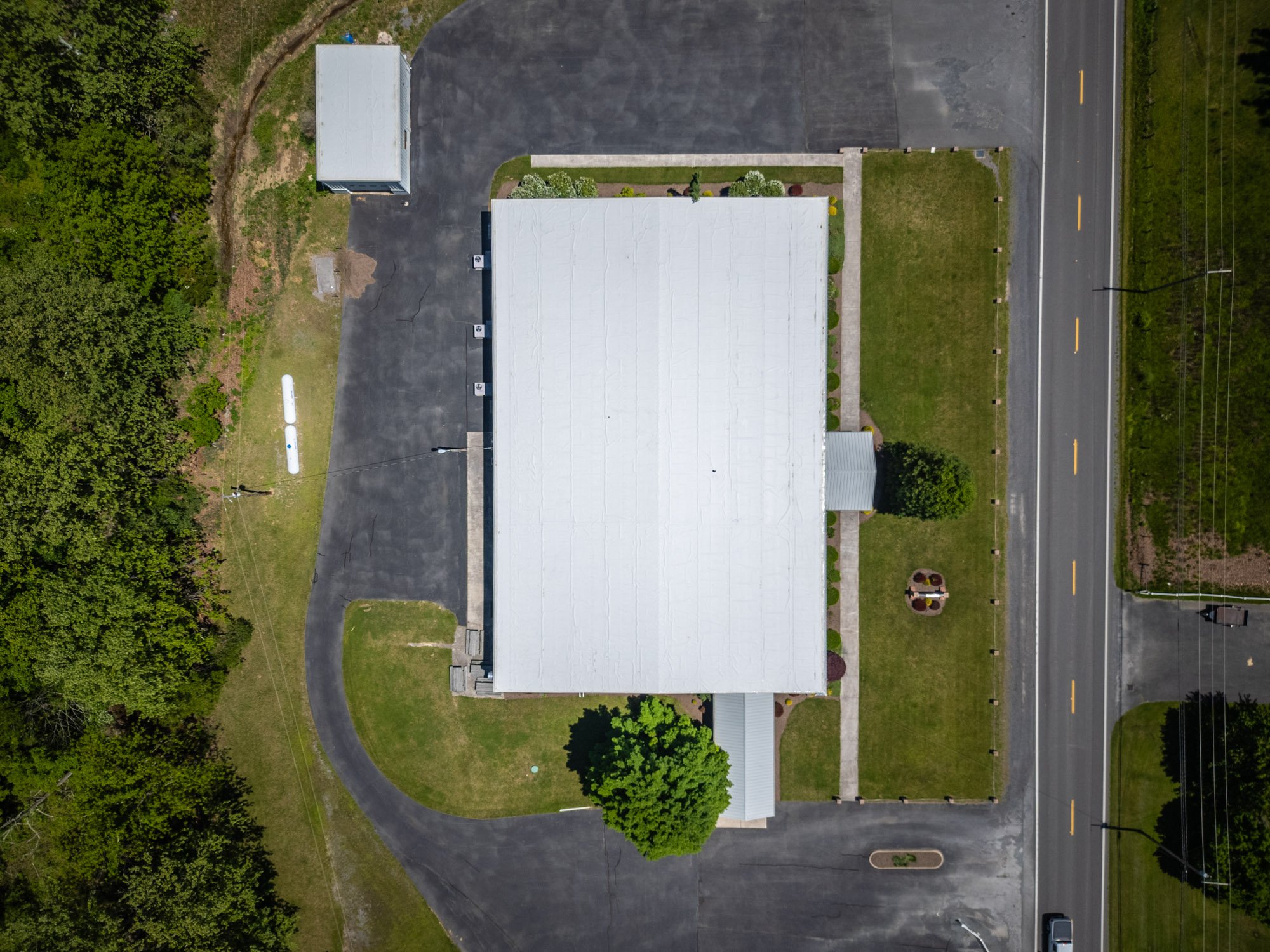 metal roofing contractors