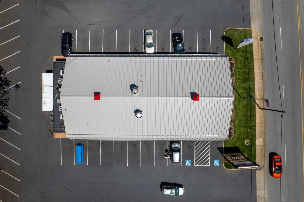 Top down drone shot of Kline's Dairy Bar in Staunton Virginia