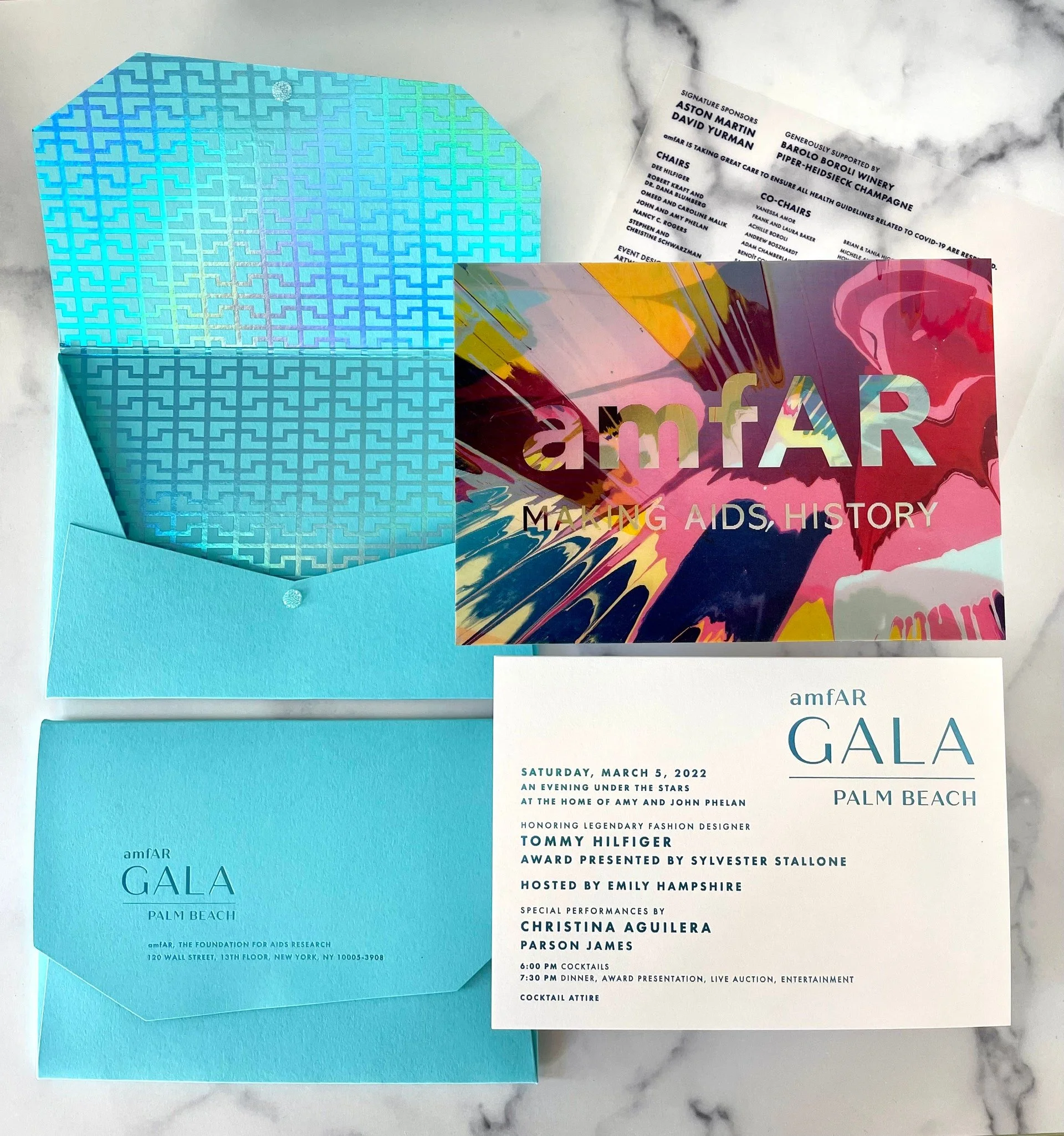 amFAR