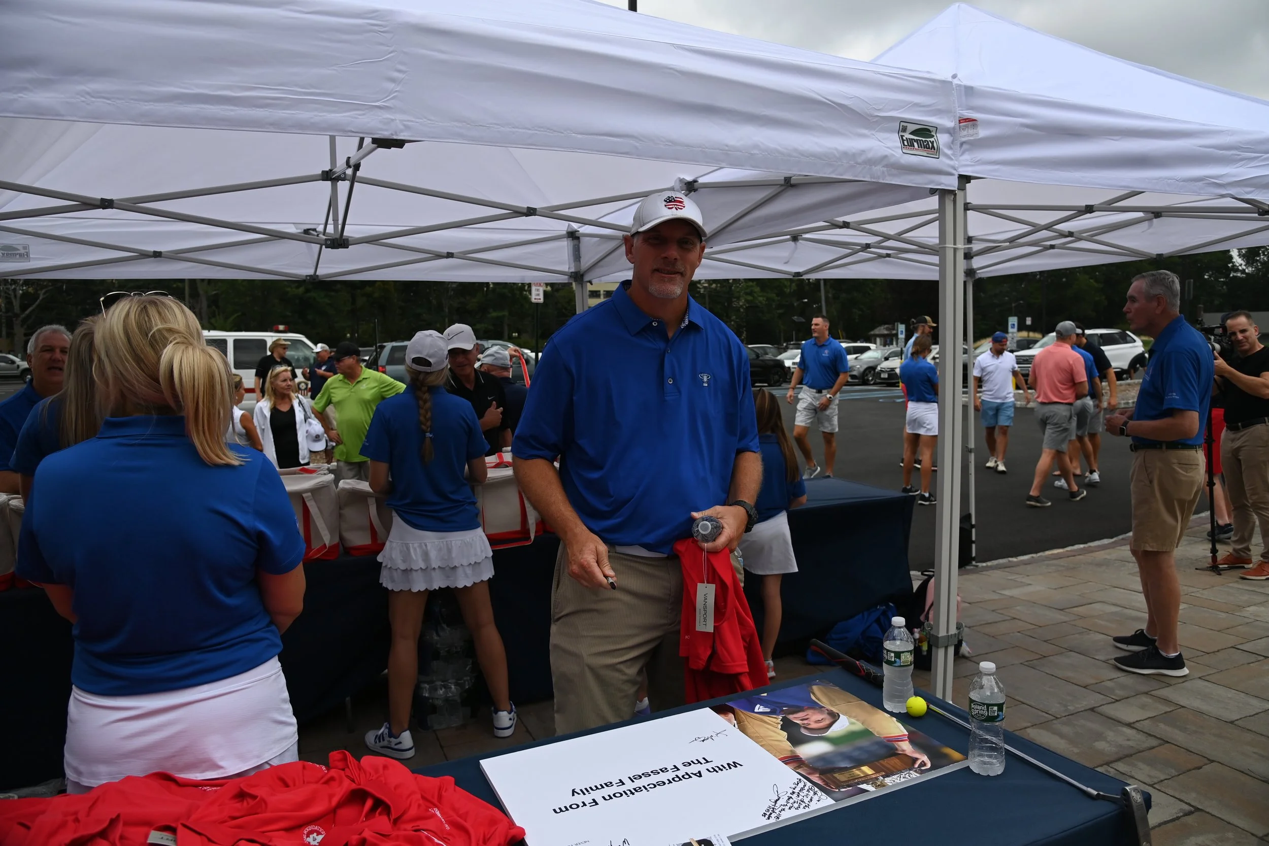 Kerry Collins at registration.JPG