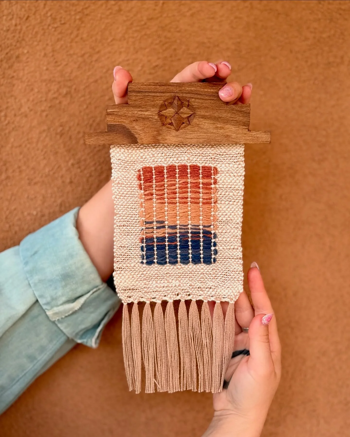 Delighted to share my newest collaboration with local Santa Fe whittler and wood magician @spoondaddy_spoons 

Adam uses local fallen trees and hand tools to shape wood and we collaborated to make the hanging mounts for these tiny handwoven rainbows.