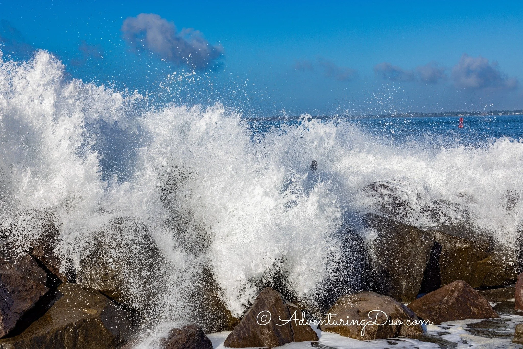 The Ocean&rsquo;s Putting on a Show 🌪️🌊
The King Tides are HERE! 🌊👑 From Nov 5&ndash;7, Westport&rsquo;s coast is gettin' loud &mdash; extra-high tides, massive waves, and some of the wildest winter scenes you&rsquo;ll see all year.

📍Best viewe
