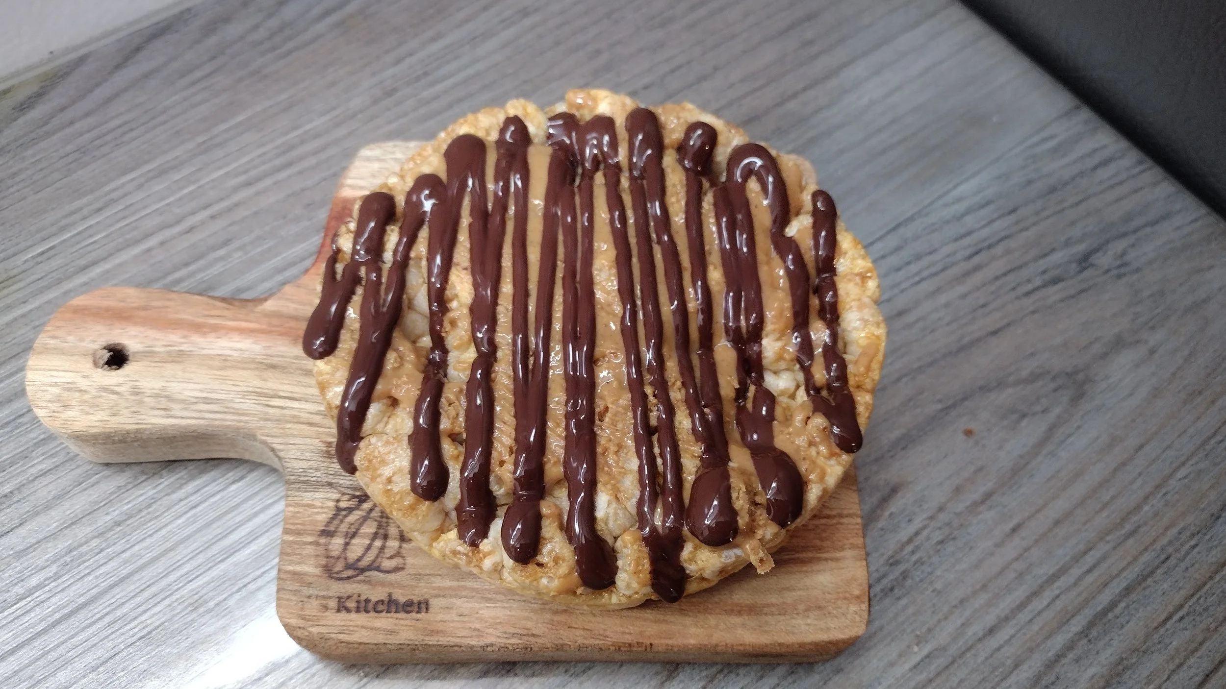Turn Your Rice Cake Into A Reese’s | Chocolate Peanut Butter Rice Cake ...