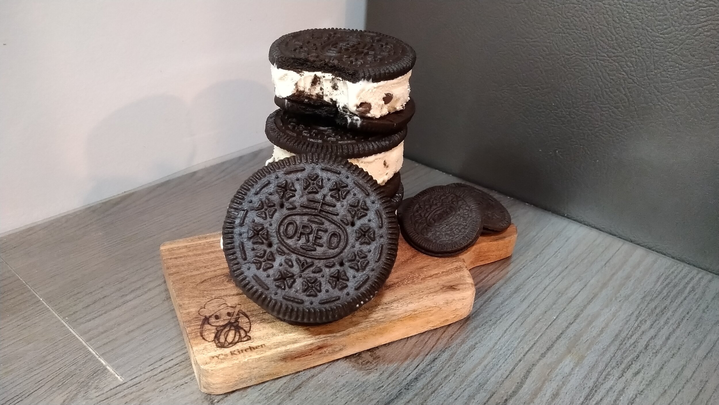 Make GIANT Oreo Ice Cream Sandwich! Vietnamese Coffee ICe Cream