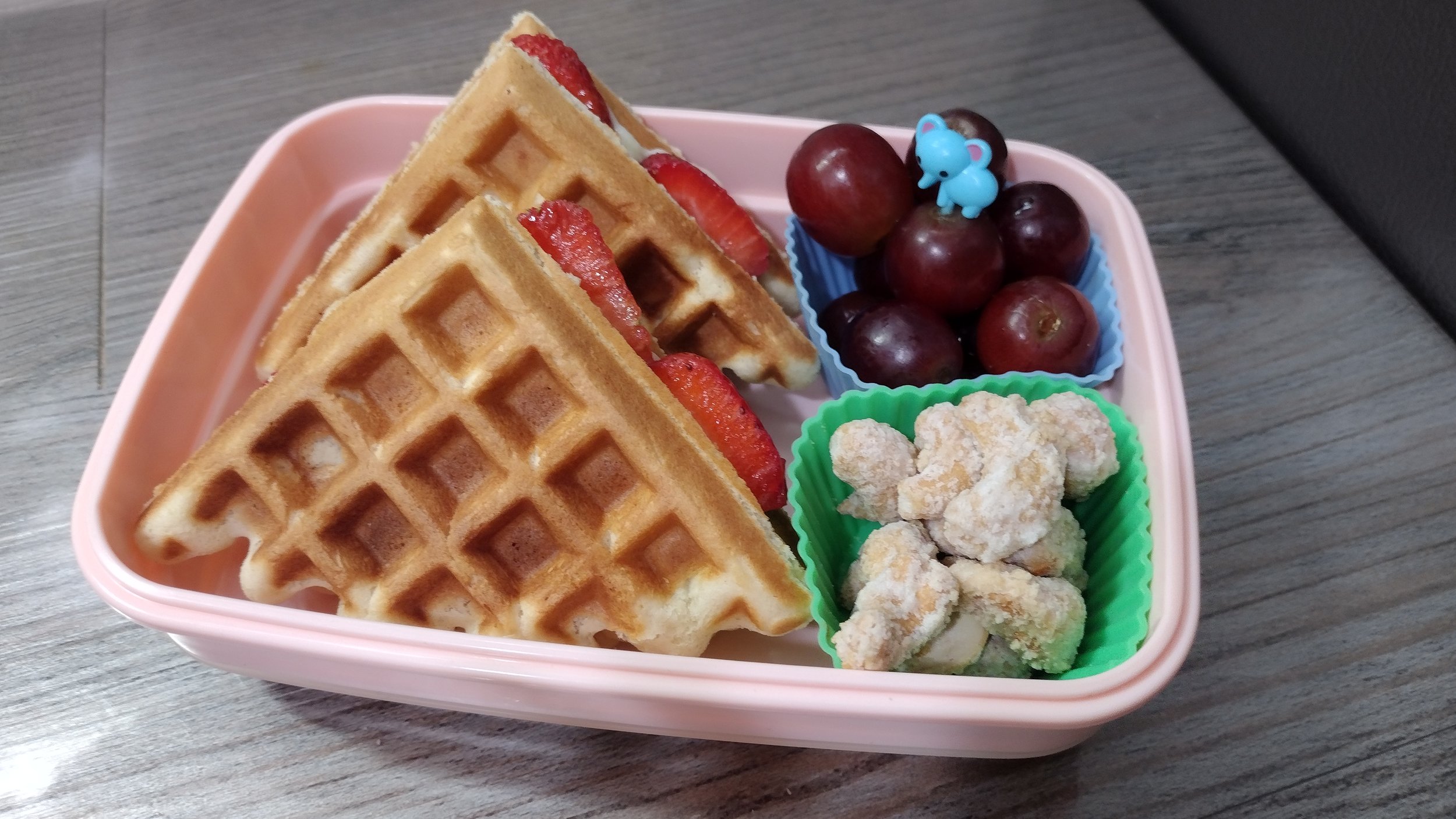 Bento Box Ideas, Waffle Sandwich Bento — PY's Kitchen